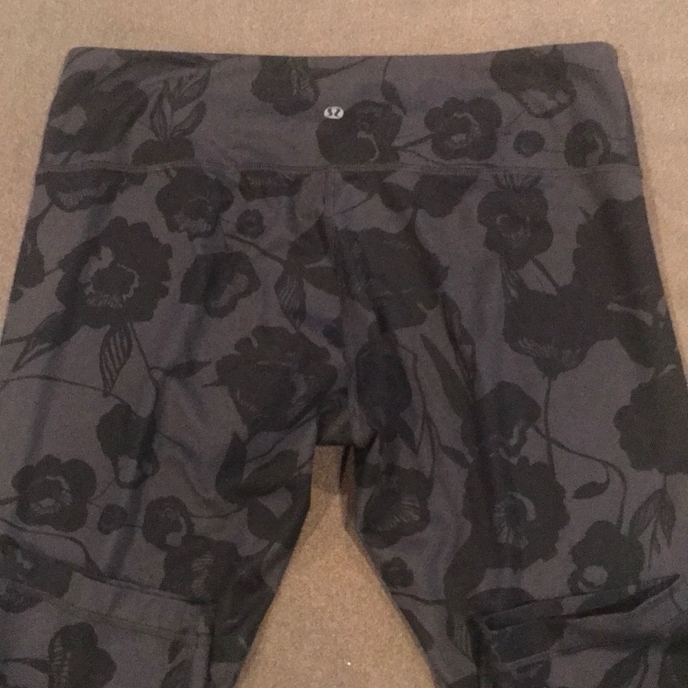 Floral lululemon crops